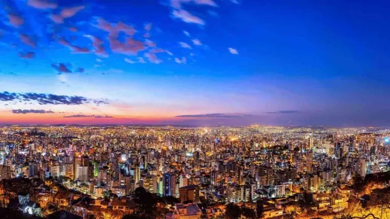 empresa de mudanças e içamentos bairro Bandeirantes bh